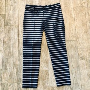 GAP Slim Cropped Pants